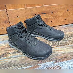 BOGS Slate Mid CT work boots Steel Toe Size 12